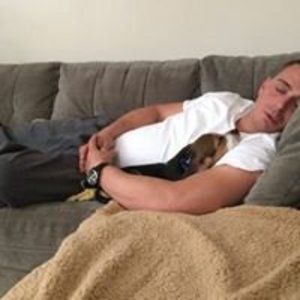 Meet your Posher, Tee